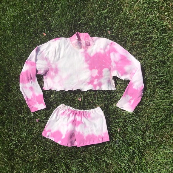 Reworked Crop Top and Shorts Set - Picture 12 of 12